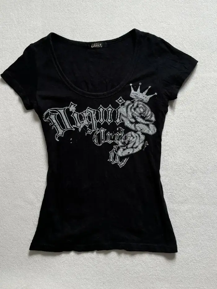Crânes t-shirts Punk Vintage femmes vêtements 90s gothique Sexy américain mince foncé t-shirts esthétique à manches courtes Femme vêtements Y2k haut