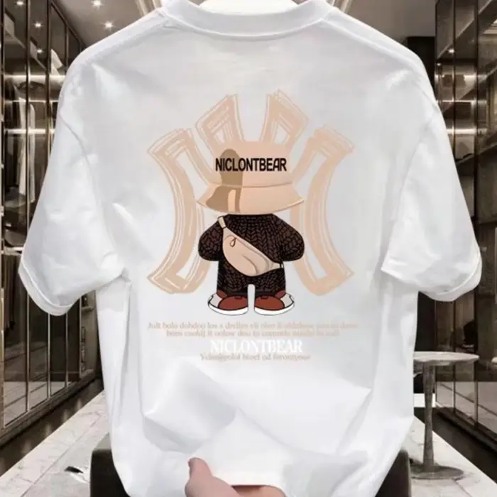 T-shirt graphique à motif d'ours