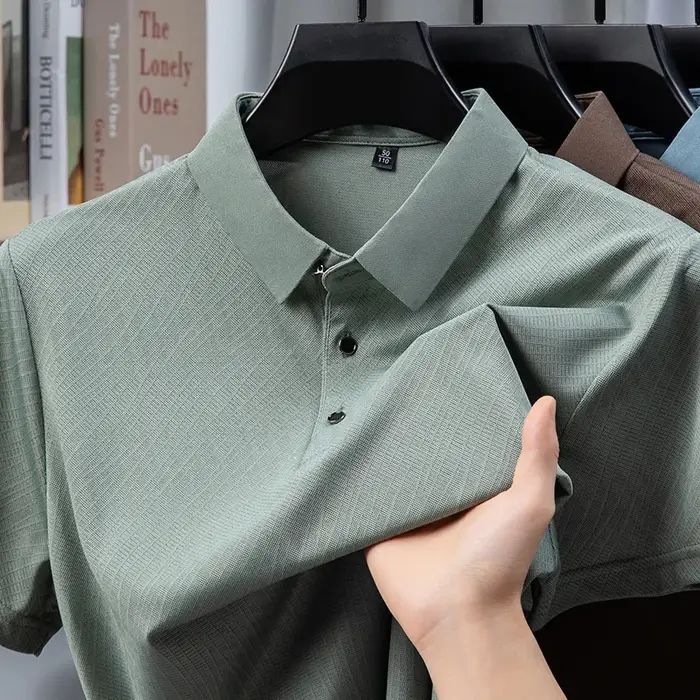 Polo Minimaliste Uni pour Hommes – Tissu Fin – Idéal pour le Quotidien