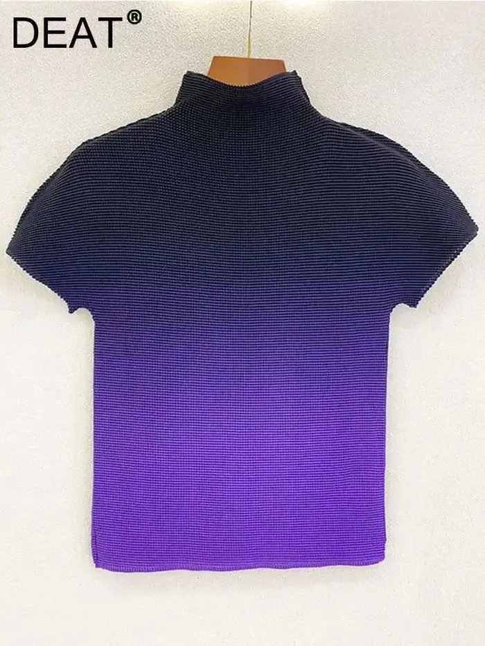 DEAT T-shirts plissés dégradés à col montant et manches courtes pour femme, style décontracté, nouvelle mode été 2026 15HT177