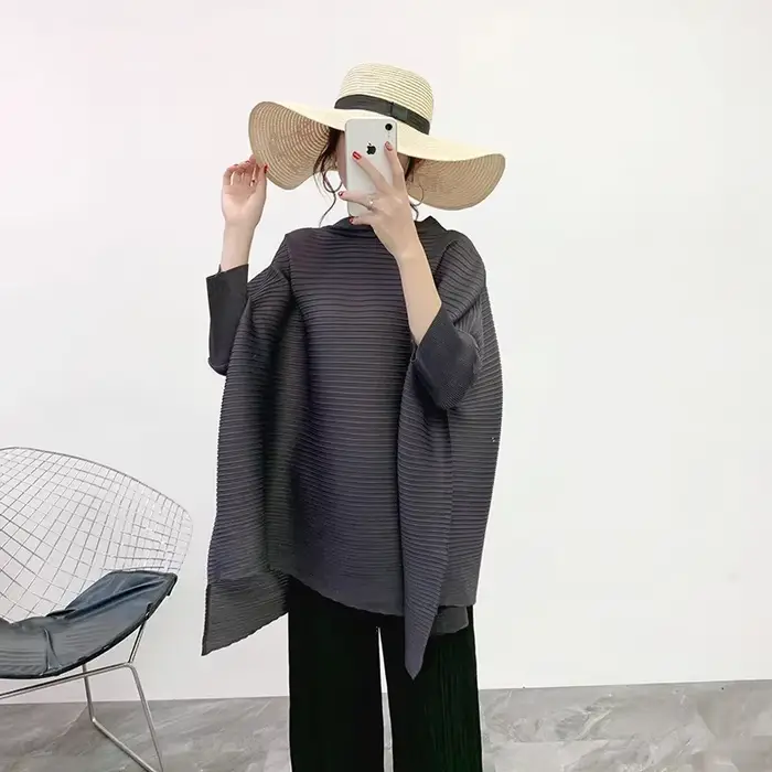 Miyake plissé dames hauts Streetwear automne 2025 hiver nouveau col montant manches chauve-souris Bl