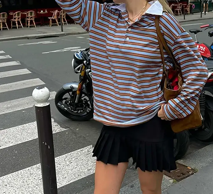 Polo rayé contrastant rétro subtil pour femme