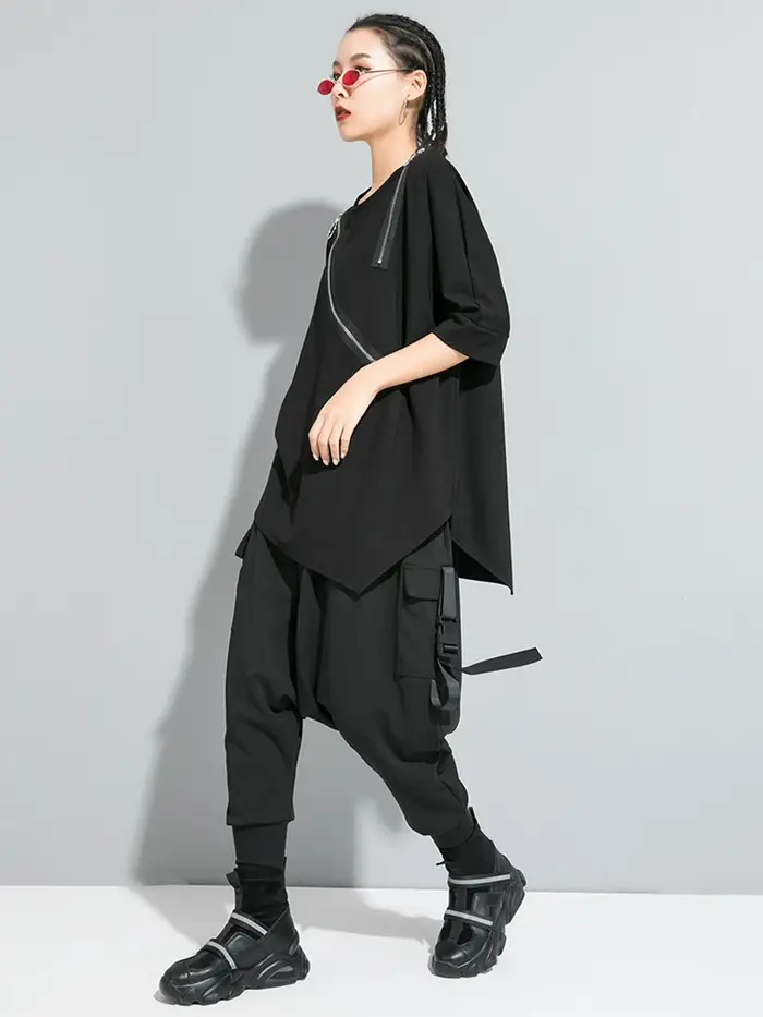 EAM femmes noir asymétrique Sittch grande taille T-shirt nouveau col rond à manches longues mode marée printemps automne 2026 1S185