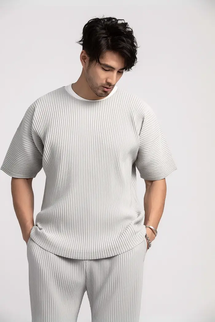 Miyake T-Shirt plissé pour hommes vêtements d'été à manches courtes