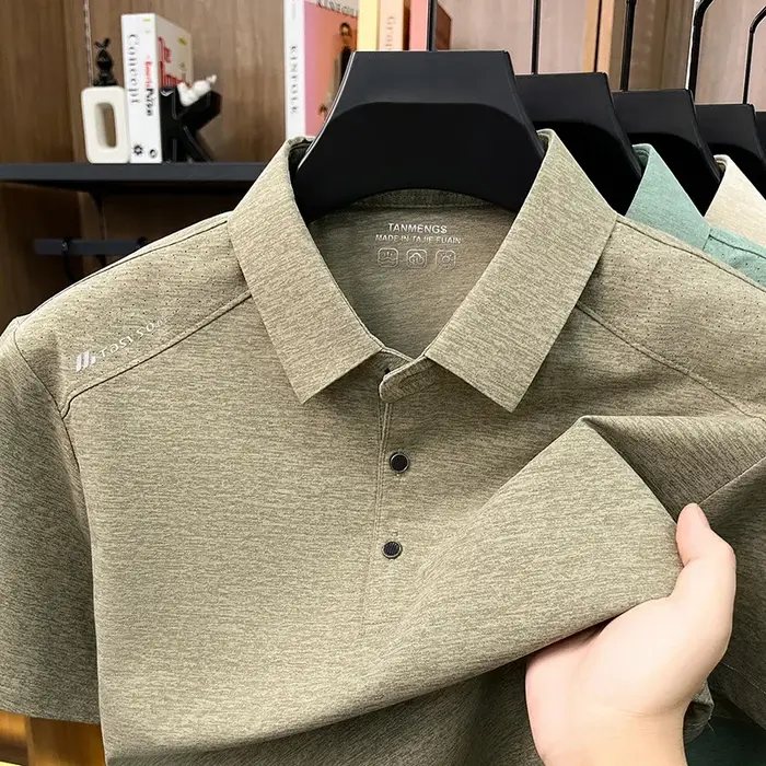 Polo respirant pour homme avec patte de boutonnage