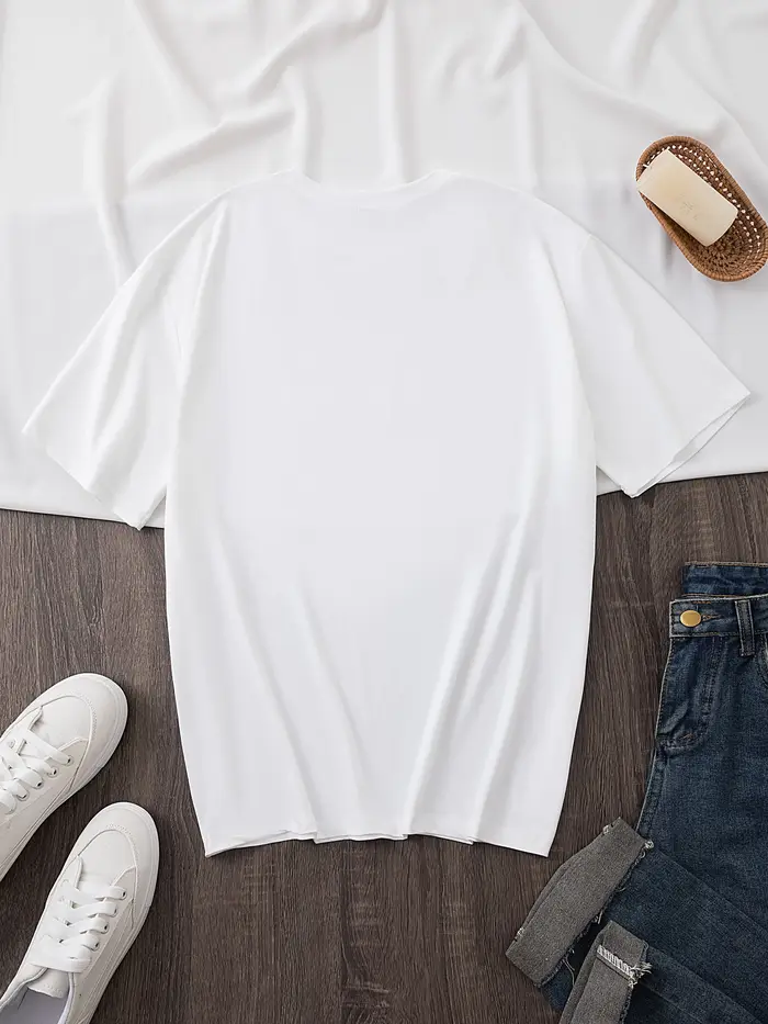 T-shirt pour femme avec impression de l'alphabet « It's A Tea Shirt »