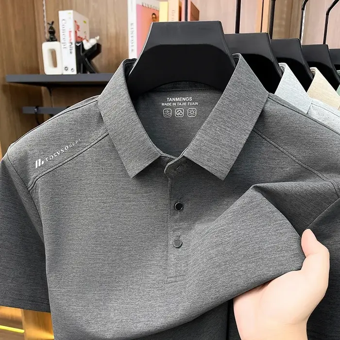 Polo respirant pour homme avec patte de boutonnage