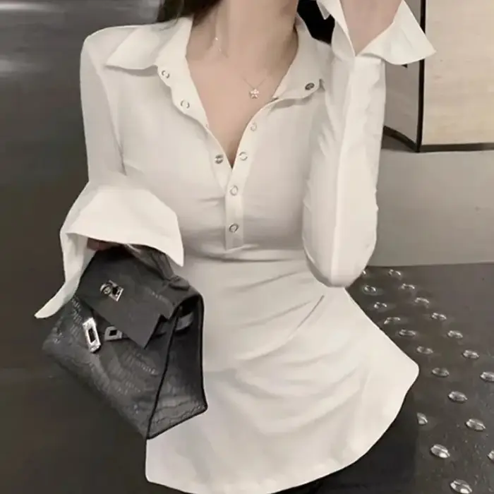 T-shirt à col polo uni pour femmes