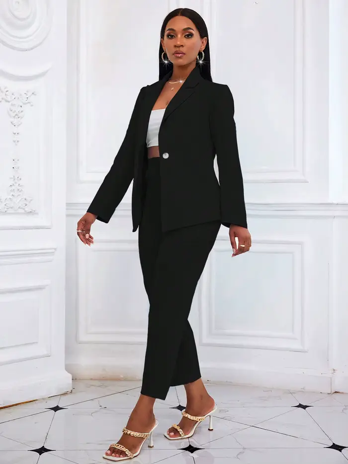 Ensemble tailleur noir uni deux pièces pour femme 2026 : Blazer à manches longues et pantalon court