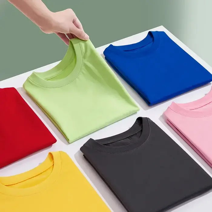 T-shirts et chemisiers à manches courtes pour filles