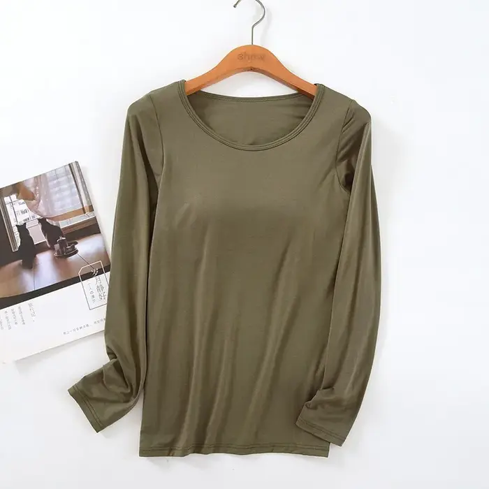 T-shirt à manches longues avec coussretours de poitrine pour femme