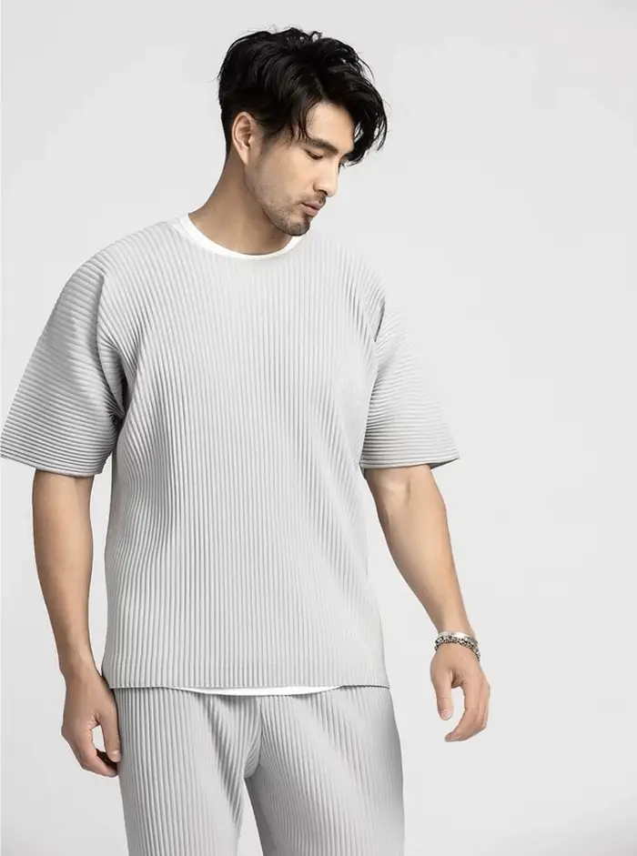 T-shirt à manches courtes et col rond pour homme