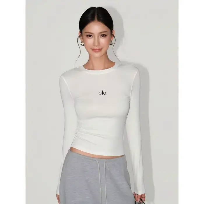 T-shirt à manches longues et col rond pour femme, collection été 2026, idéal pour les sports de plei