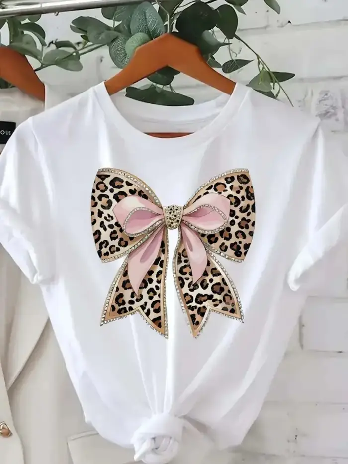 T-shirt blanc pour femmes avec nœud imprimé léopard Accents roses Tenue décontractée à manches court