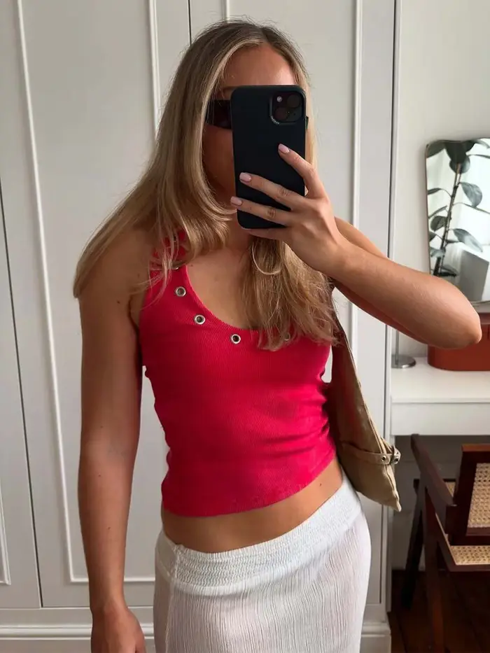 Hugcitar mode licou trous solides dos nu Sexy mince débardeur court été femmes décontracté Y2K vêtements Streetwear fête Festival