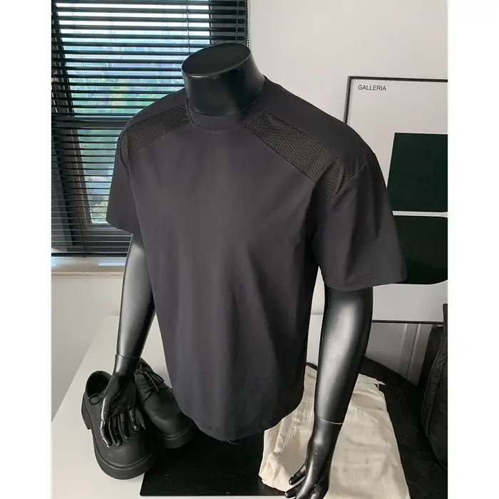T-shirt respirant et frais pour homme avec design estival