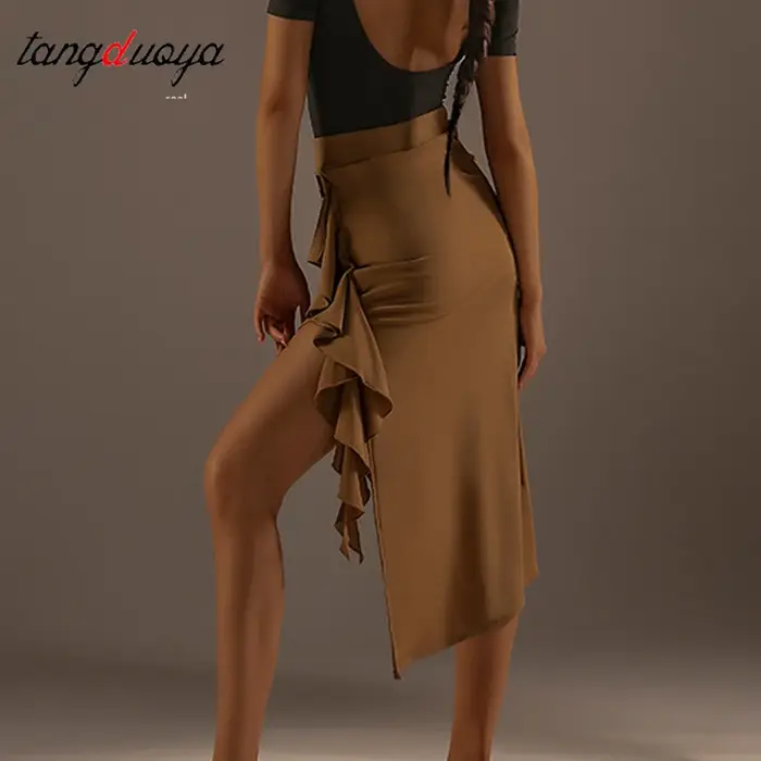 Hauts de danse latine noirs pour femmes