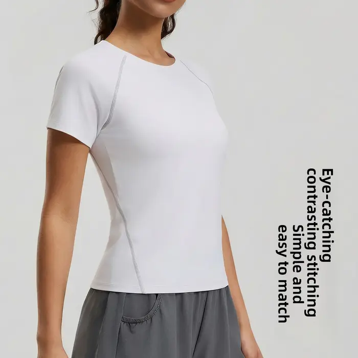 Nouveau T-shirt de sport pour femme : Col rond