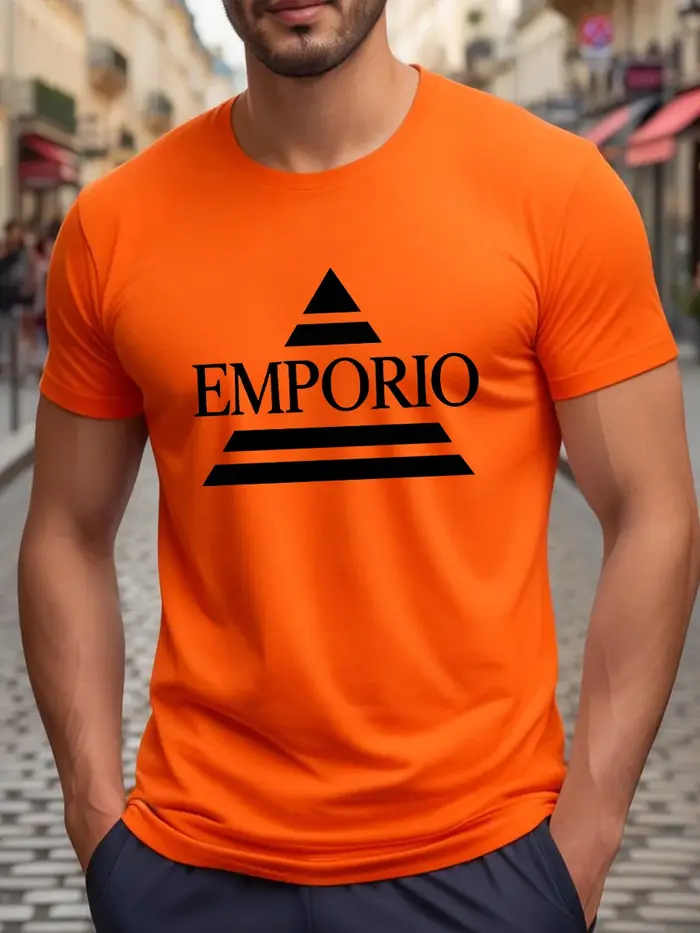 T-shirt blanc à col rond et manches courtes avec triangle noir et impression de lettres « EMPORIO »