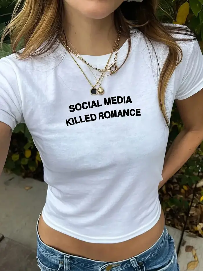 T-shirt haut court pour femme - "Social Media Killed Romance" imprimé graphique été tenue décontracté manches Harajuku