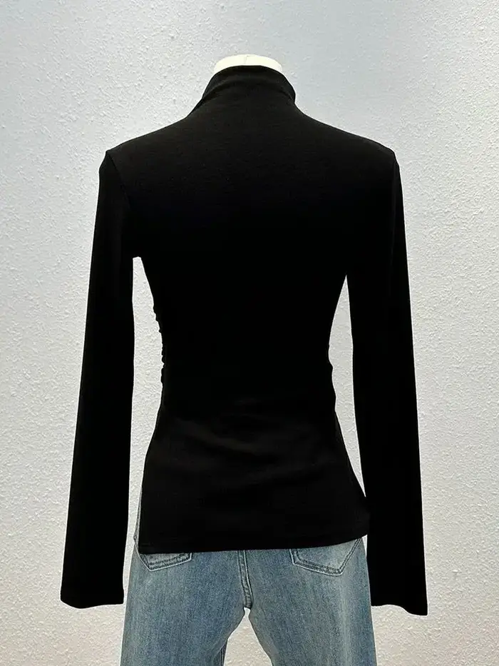 T-shirt à manches longues et col mi-haut pour femme