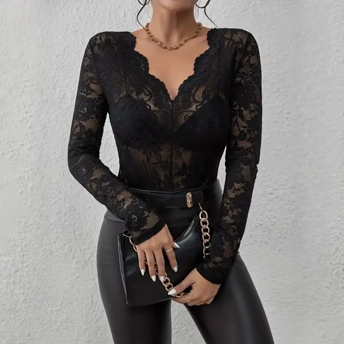 Femmes Sexy couche de Base chemise solide noir pure dentelle haut mince fleur pétoncle garniture col en V à manches