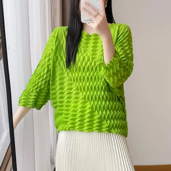 Haut plissé style Miyake, nouvelle collection été 2026, t-shirt décontracté pour femme, manches troi