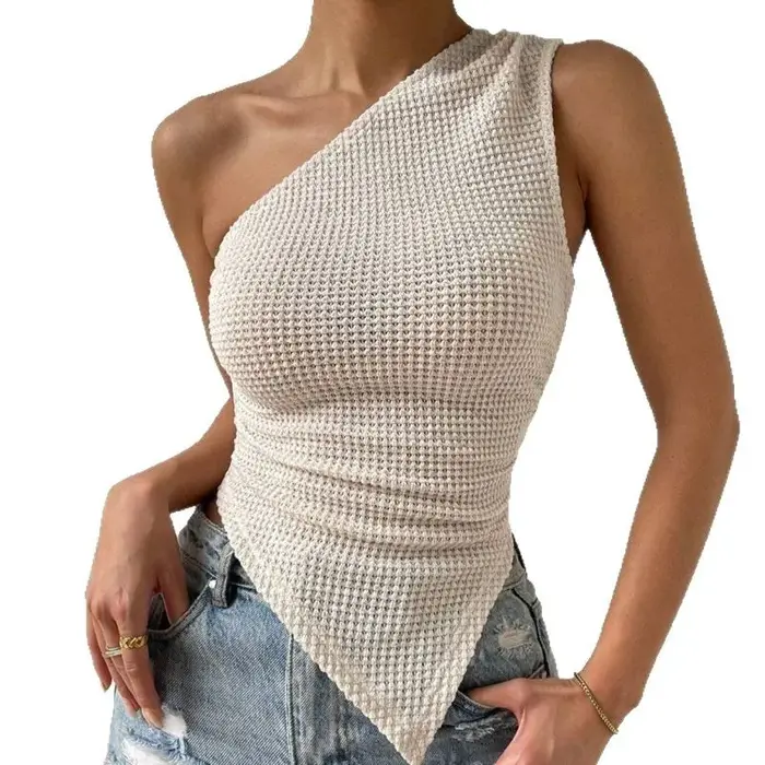 Débardeurs asymétriques sexy sans manches à épaules dénudées en tissu gaufré pour femme