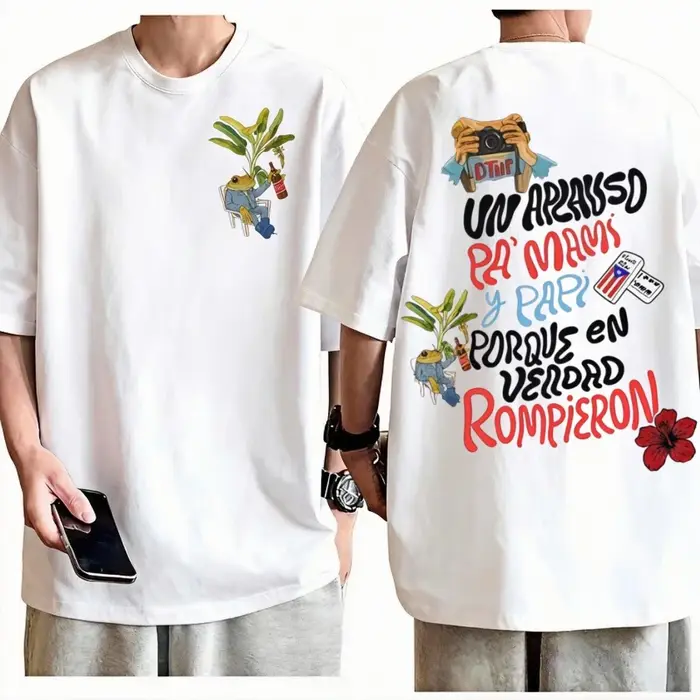 T-shirt Bad Bunny World Tour 'Debi Tirar Mas Fotos DTMF'