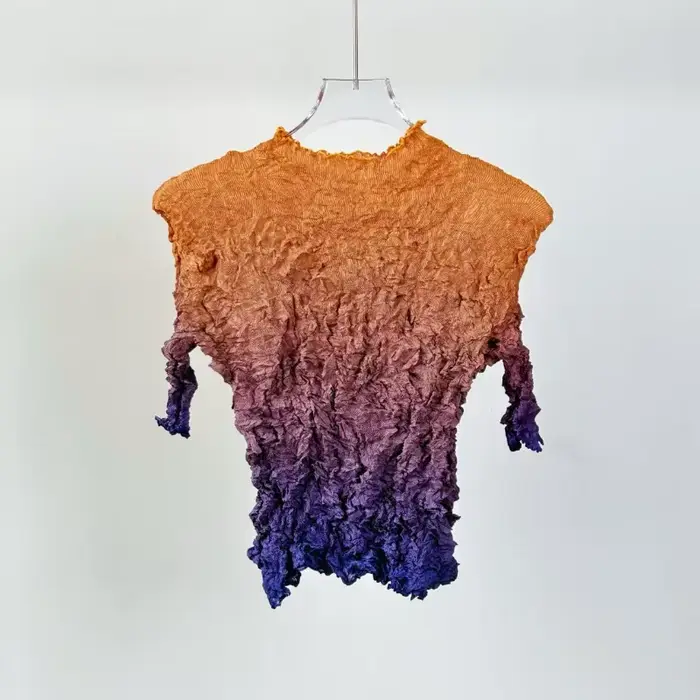 T-shirt Miyake 2026 – Nouvelle collection été – Haut plissé irrégulier fait main – Décontracté
