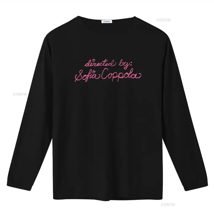 T-shirt élégant dirigé par Sofia Coppola pour les amateurs de mode