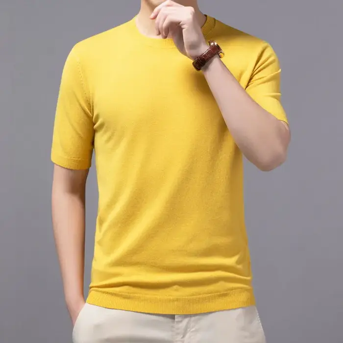T-shirt en cachemire mérinos ultrafin tricoté à col rond pour homme