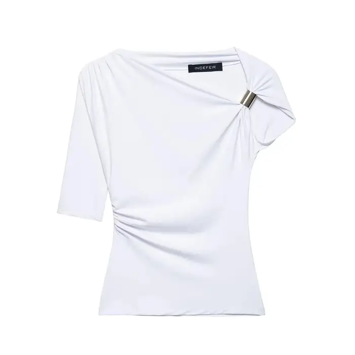 T-shirt en nylon asymétrique coupe ajustée