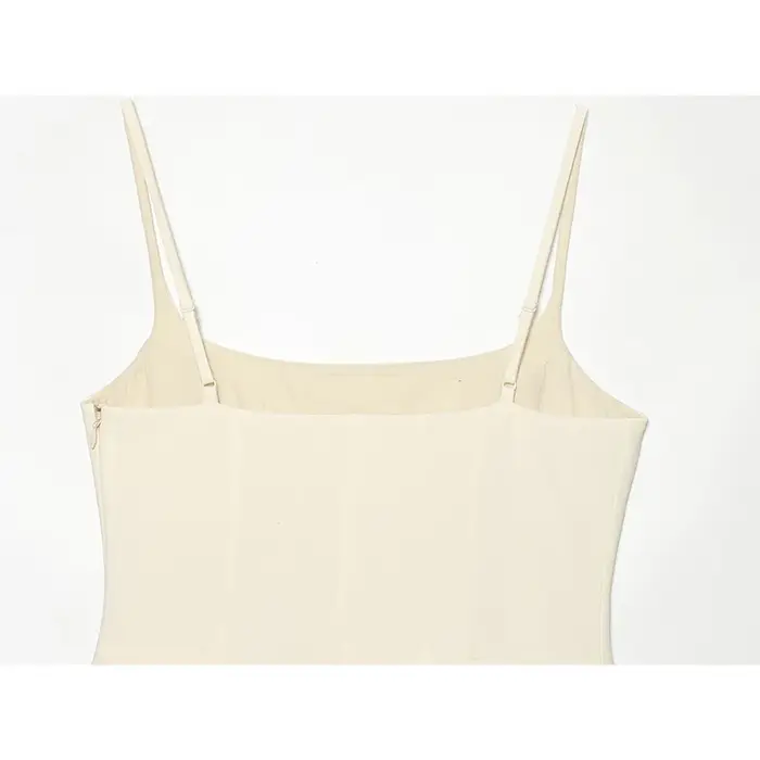 Hauts pour femmes, mode estivale