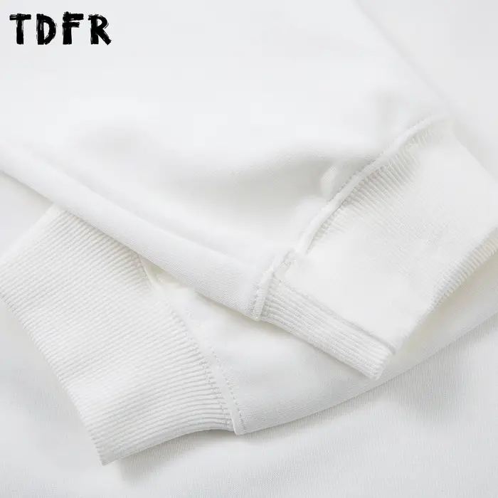 T-shirt à manches longues épissé pour hommes
