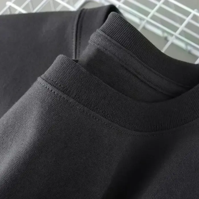 T-shirt à col rond pour hommes