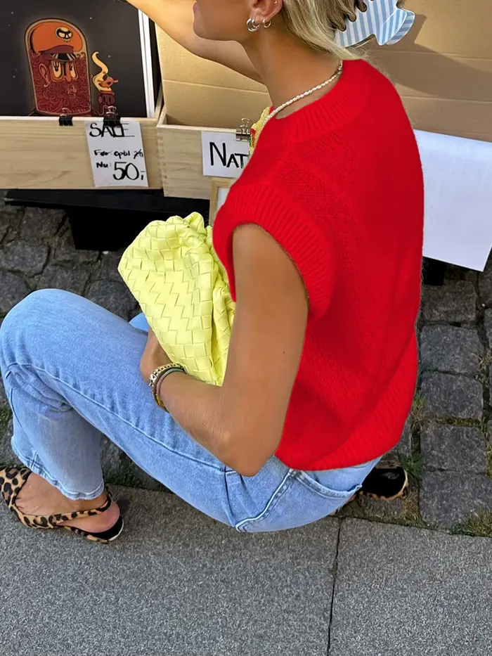 Débardeur en tricot rouge sans manches pour femme