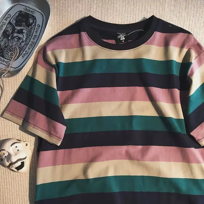 T-shirt rayé vintage tendance pour hommes