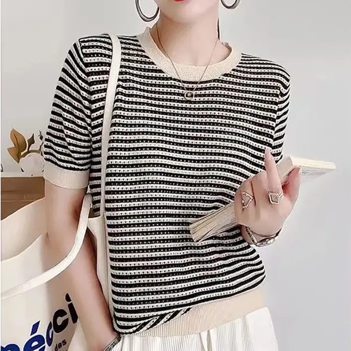T-shirt Pour Femmes Tricoté Évider Mince Rayé