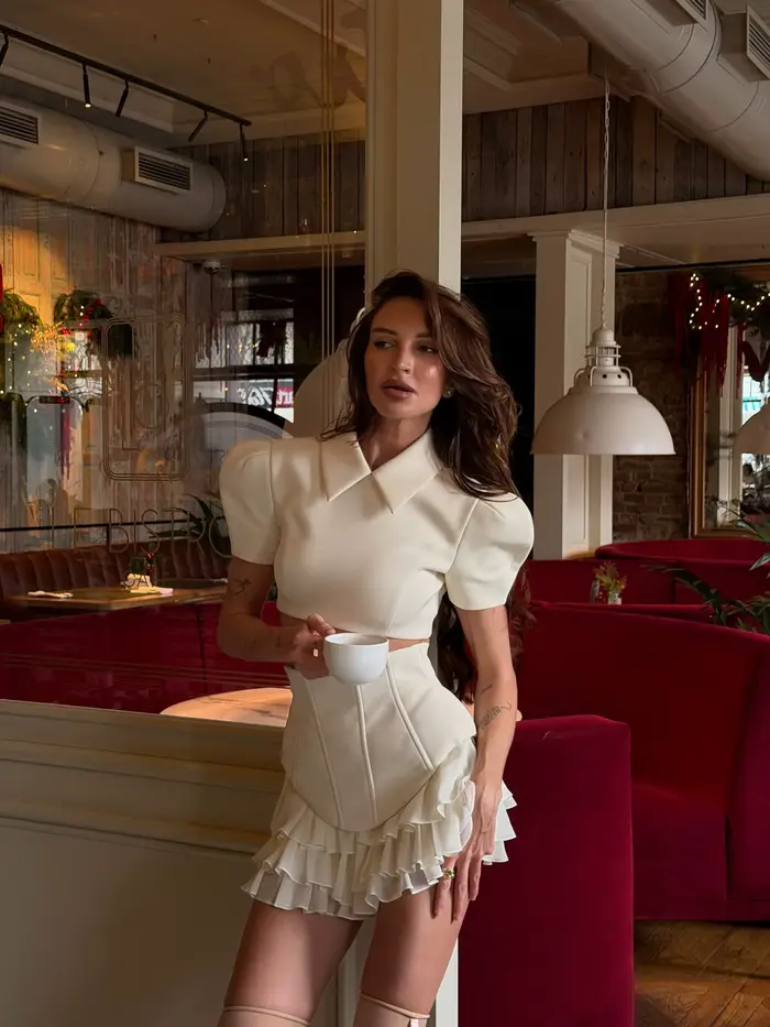 Tenue 2 pièces blanche tendance pour femmes