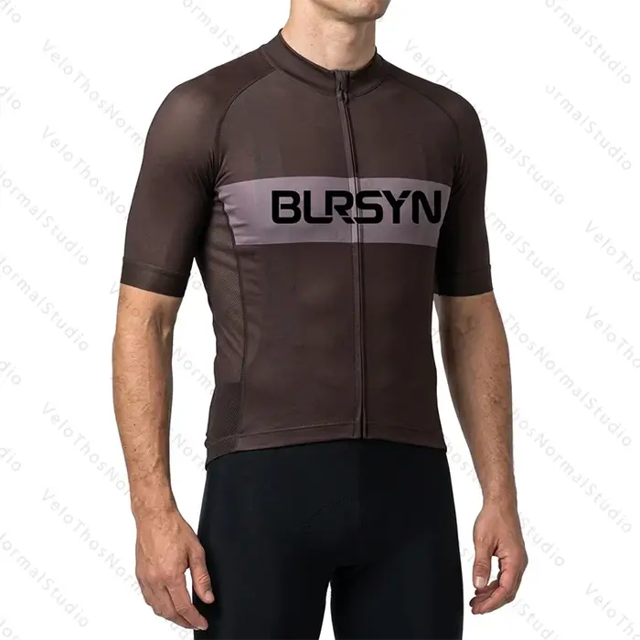 Ensemble de maillot de cyclisme à manches courtes et de short à bretelles