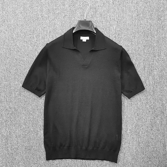 Polo à manches courtes à col en V pour hommes