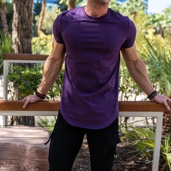 T-shirt de fitness pour hommes