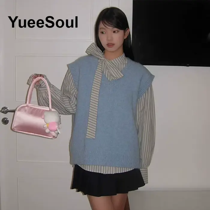 Gilet en tricot bleu pour femmes