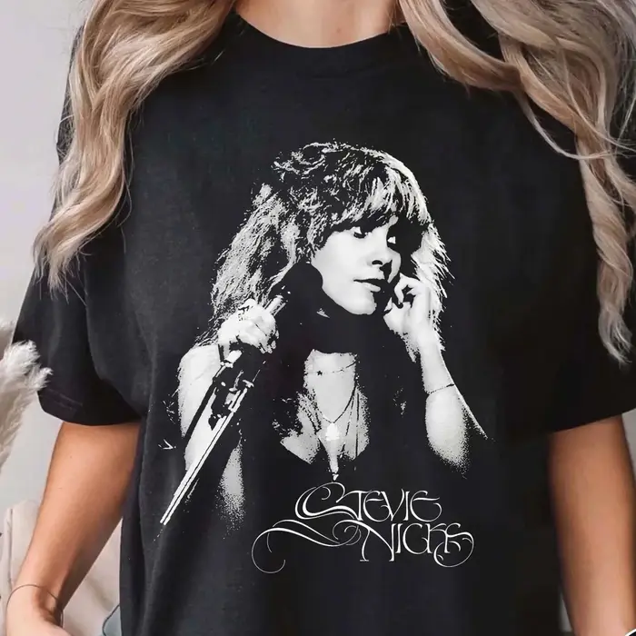 T-shirt Punk Rétro Stevie Nicks Vintage – Cadeau pour les Fans – Top Rock Classique Y2K Imprimé Décontracté Ample Streetwear Unisexe