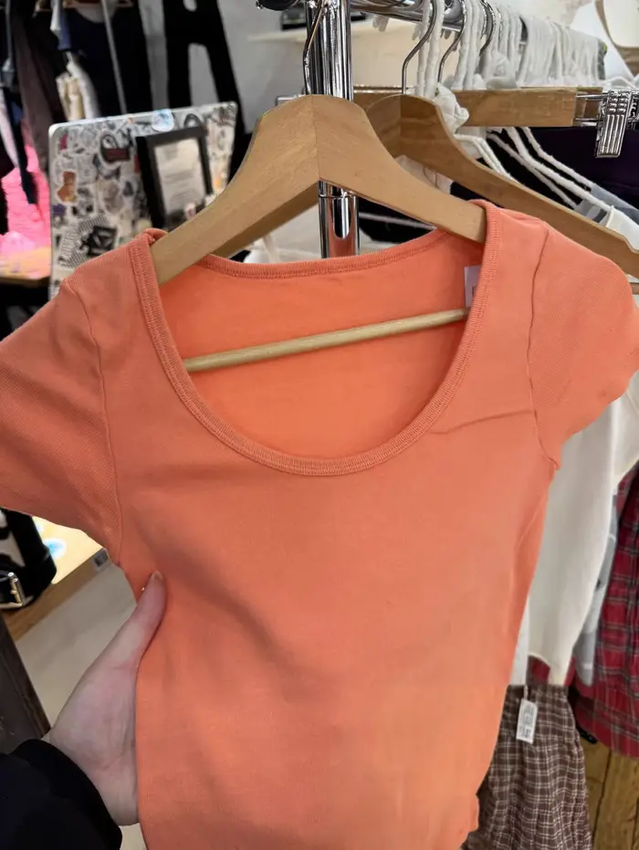 T-shirts slim orange pour femmes