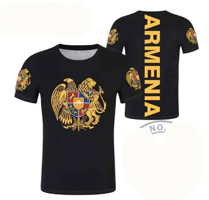 T-shirt personnalisable avec nom