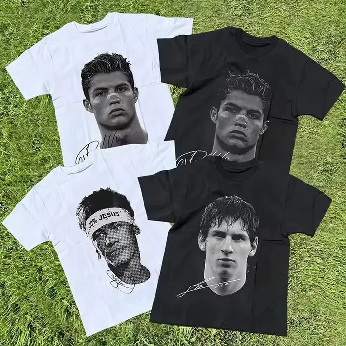 T-shirt imprimé avec les portraits des superstars du football Cristiano Ronaldo