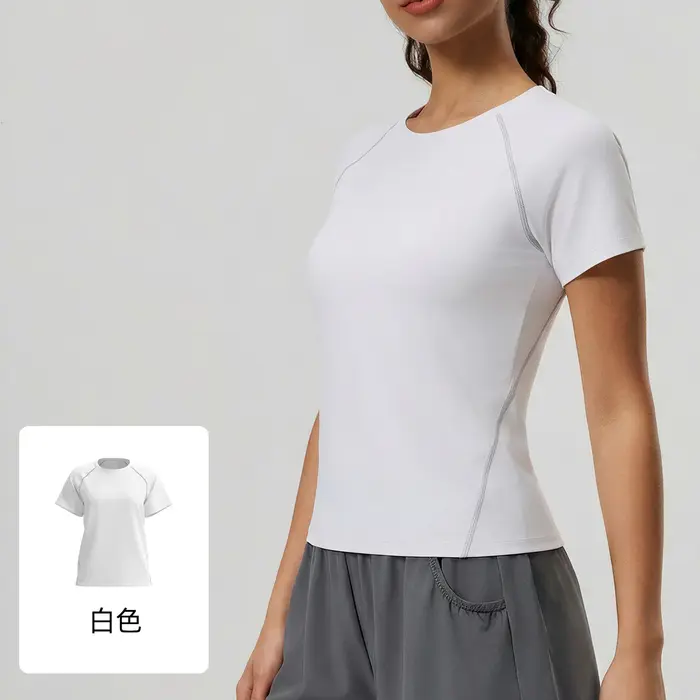 Nouveau T-shirt de sport pour femme : Col rond