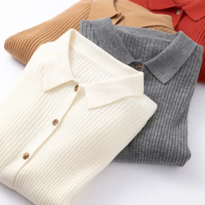 Cardigan en tricot à col polo en laine mérinos 100 % super fine pour femme